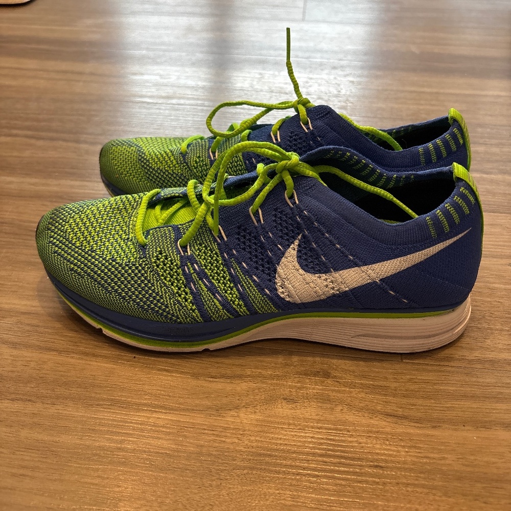 Nike Flyknit Training Sneakers, Blue & Green, Women Size 8